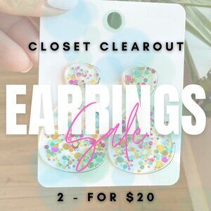 🍒 2/$20 CLOSET CLEAR OUT SALE